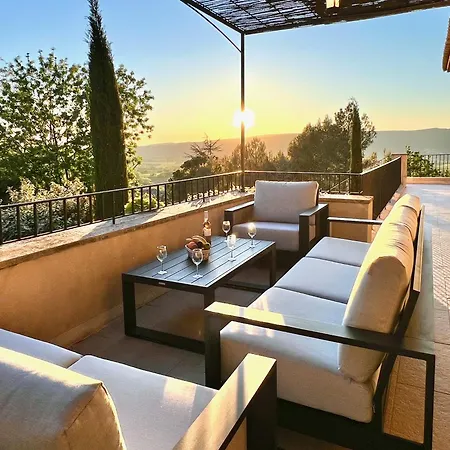 Provence Living Roussillon (Vaucluse)